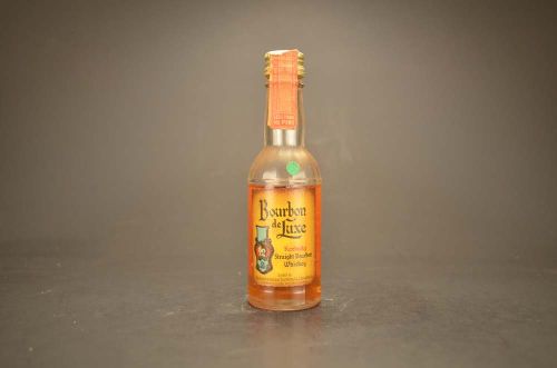 Bourbon De Luxe- Kentucky Straight Bourbon Whiskey 1297