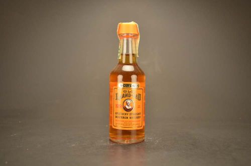 Old Grand Dad Kentucky Straight Bourbon Whiskey 1303