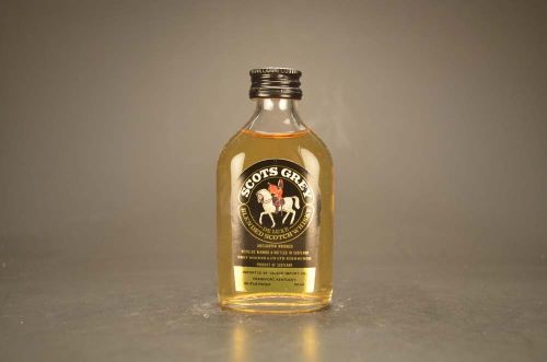 Scot'S Grey De Luxe Blended Scotch Whisky 1355