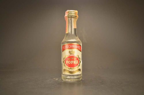Fleischmann'S Royal Vodka 1396