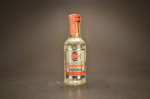 Samovar Extra Dry Vodka 1398