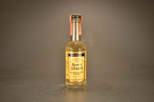 House Of Stuart Blended Scotch Whisky 1428