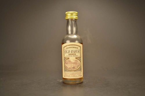 Glen Moriston Old Farm Premier Scotch Whisky 1498