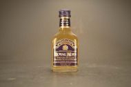 Royal Ages Very Old De Luxe Quality Blended Scotch Whisky 1562