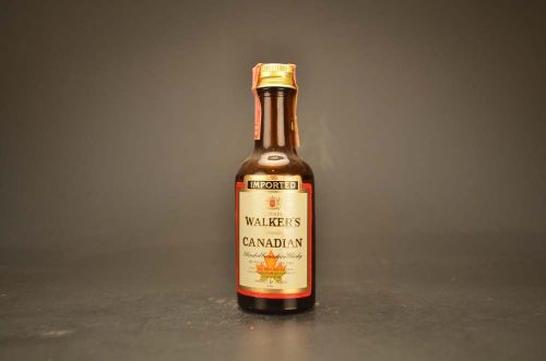 Hiram Walker'S Special Canadian- Blended Canadian Whisky 1619