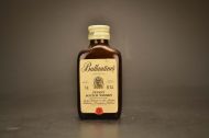 Ballantine'S Finest  Sctoch Whisky 1665
