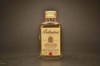 Ballantine'S Finest Blended Sctoch Whisky 1668