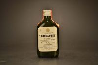 Black And White Buchanan'S Blended Scotch Whisky 1682