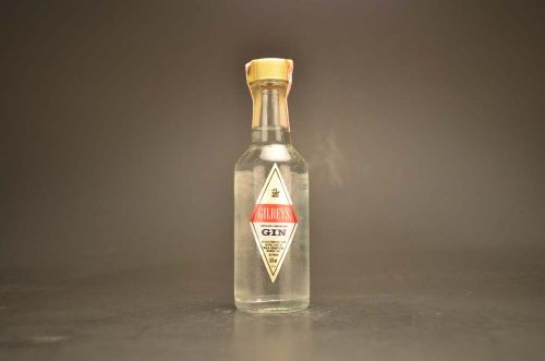 Gilbey'S Distilled London Dry Gin 1750