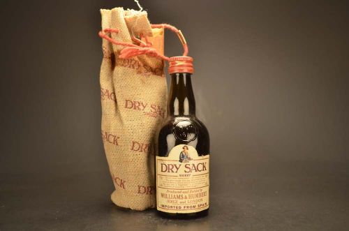Williams And Humbert Dry Sack Sherry 1824