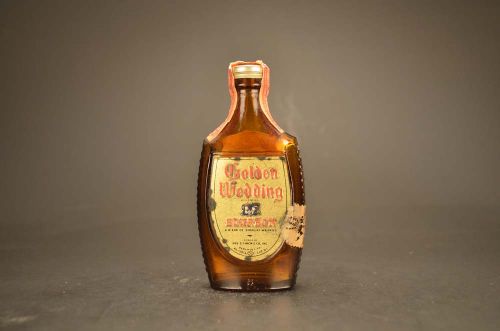 Golden Wedding Bourbon A Blend Of Straight Whiskies 1831