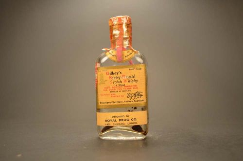 Gilbey'S Spey Royal Scotch Whisky A Blend 635