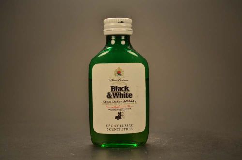 Black & White- Buchanan'S Choice Old Scotch Whisky 649