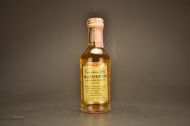 Canadian Macnaughton Canadian Whisky A Blend 1939