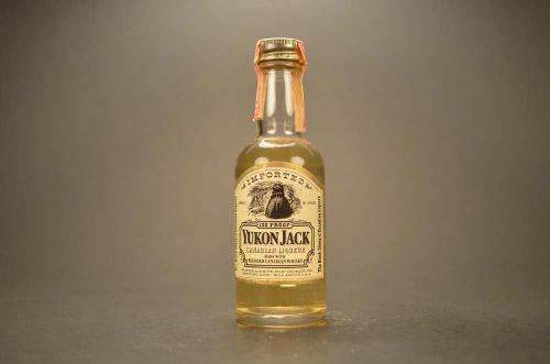 Yukon Jack- Canadian Liqueur 661