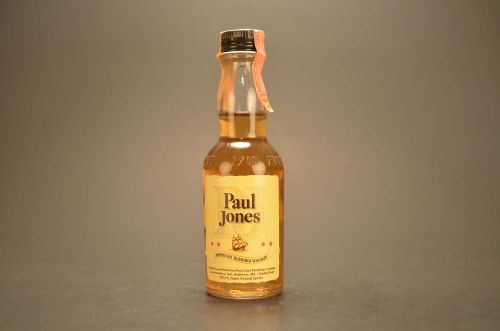 Paul Jones- American Blended Whiskey 754