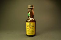 Seagrams 7 Crown- American Blended Whisky 214