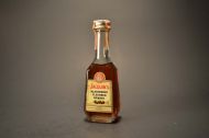 Jacquin'S- Blackberry Flavored Brandy 275