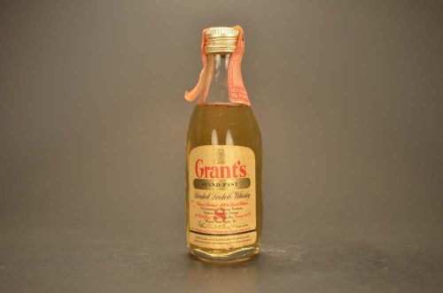 Grant'S- Stand Fast- Blended Scotch Whisky 874