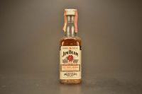Jim Beam- Kentucky Straight Bourbon Whiskey 913