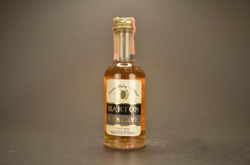 Barton Reserve- American Whiskey- A Blend 975