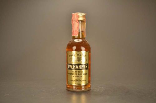 Iw Harper Kentucky Straight Bourbon Whiskey 976
