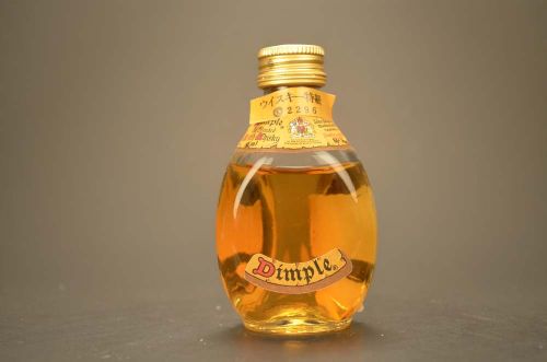 Dimple- Old Blended Scotch Whisky 385