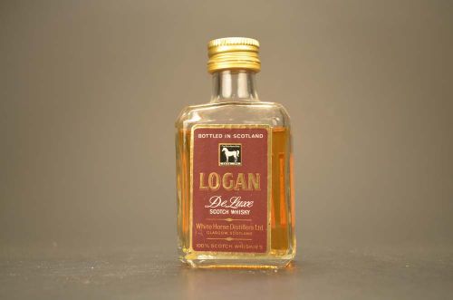 Logan- De Luxe Scotch Whisky 397