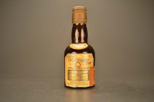 Gaelic Old Smuggler- Blended Scotch Whisky 1014