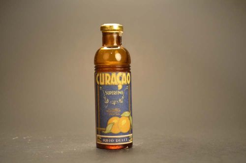 Curacao- Superfino- Rojo Dulce 446