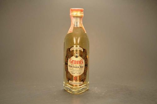 Grant'S Stand Fast Blended Scotch Whisky 476