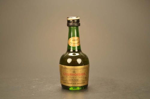 Courvoisier-  Cognac 496