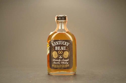 Kentucky Beau- Kentucky Straight Bourbon Whiskey 555