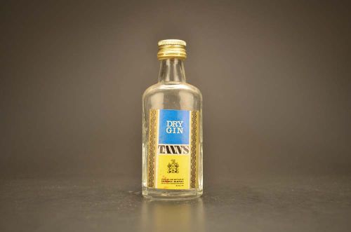 Tann'S Dry Gin 1145